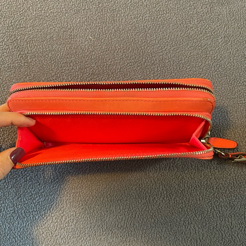 Coach Wallet - Picture 6 of 6